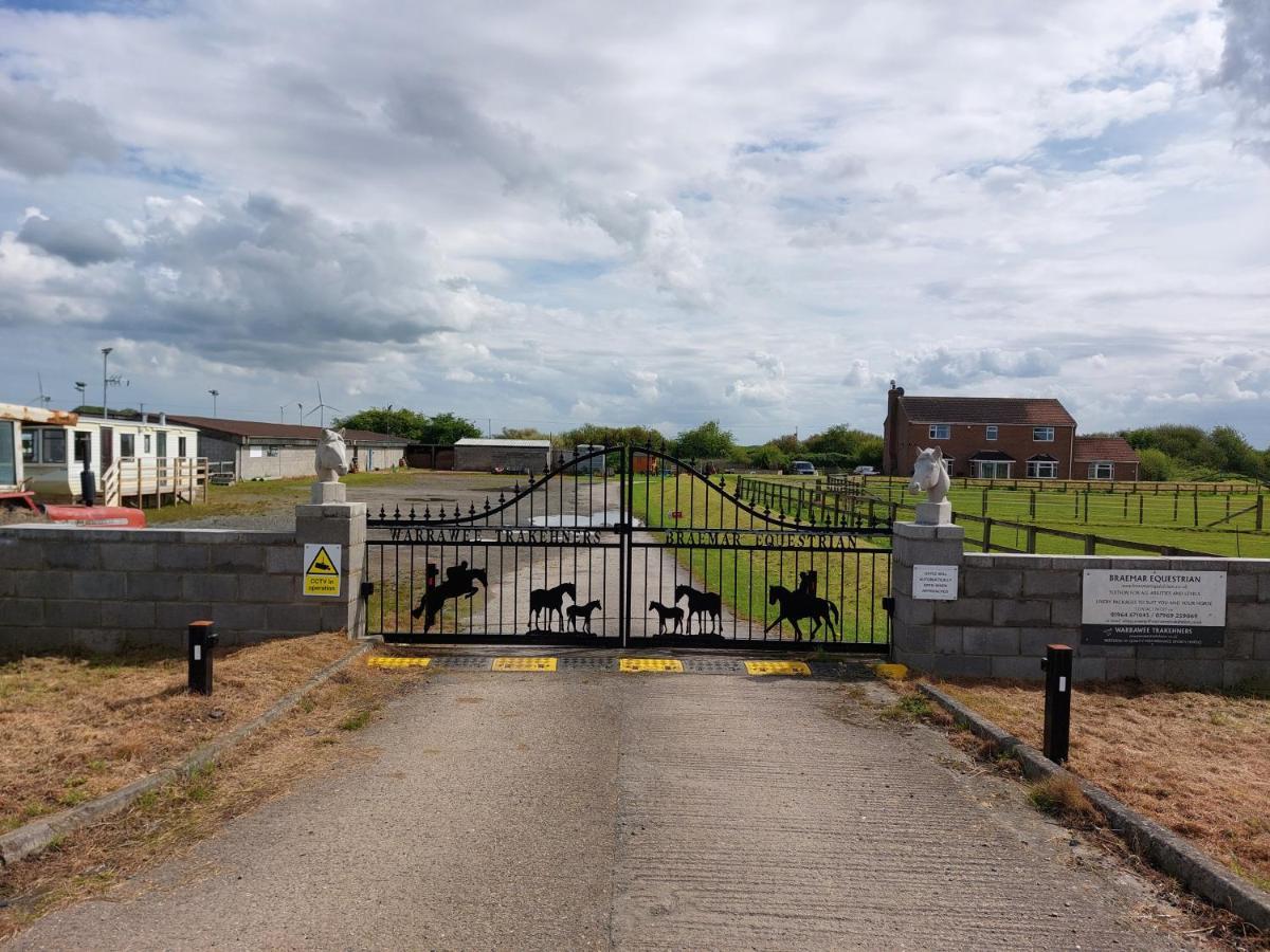 Отель Braemar Equestrian, East Riding Of Yorkshire Burton Pidsea Экстерьер фото